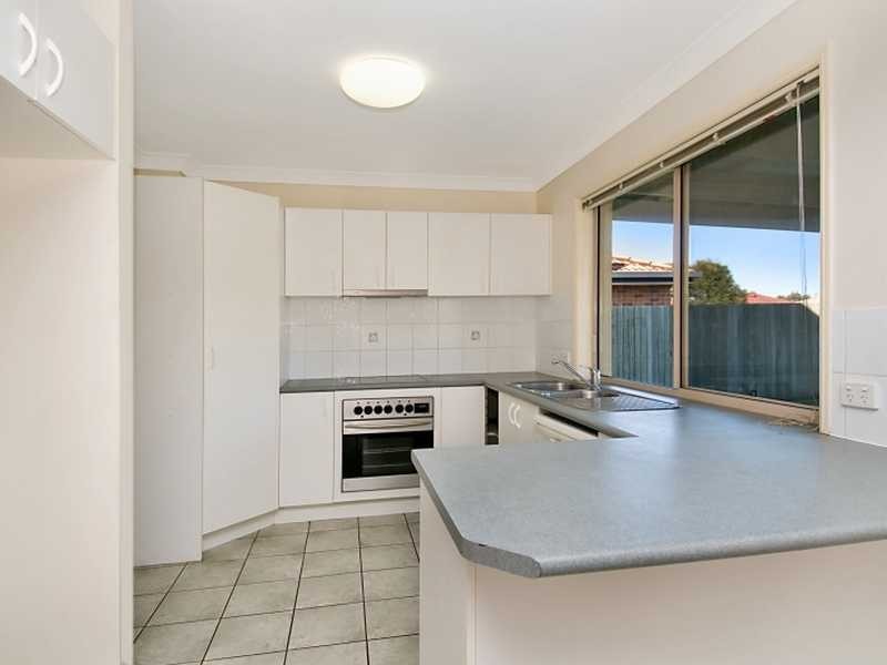 53 STATESMAN CCT, Sippy Downs QLD 4556