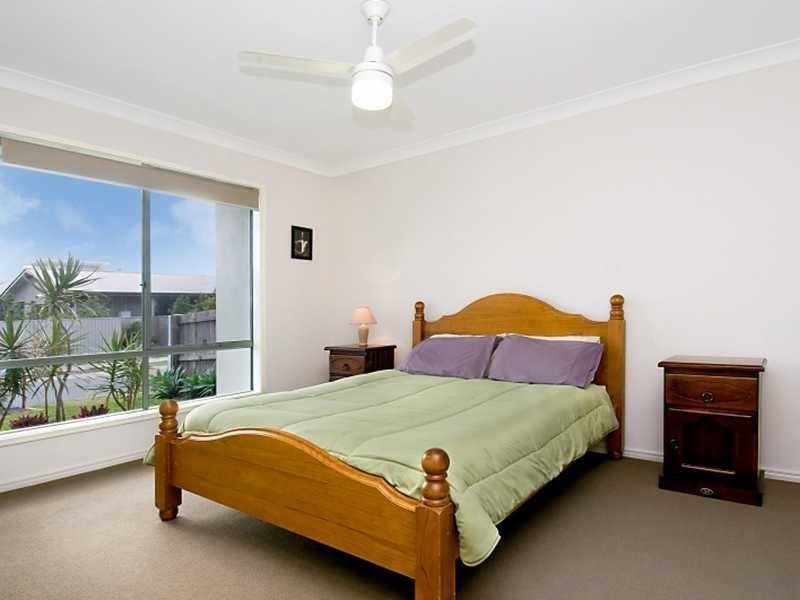 3 Brook Avenue, Sippy Downs QLD 4556