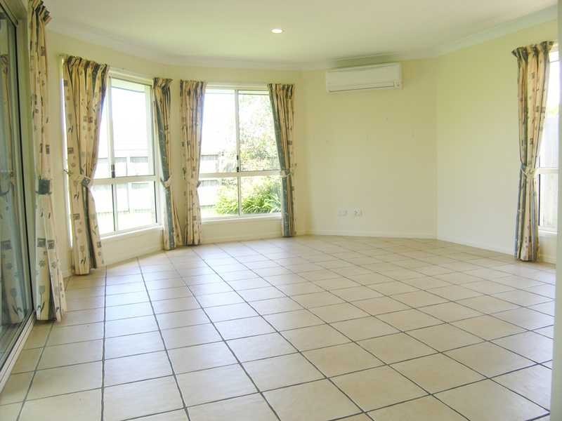 39 STATESMAN CCT, Sippy Downs QLD 4556