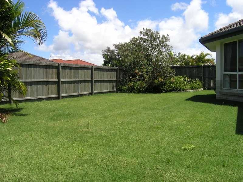 39 STATESMAN CCT, Sippy Downs QLD 4556