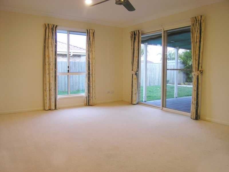 39 STATESMAN CCT, Sippy Downs QLD 4556