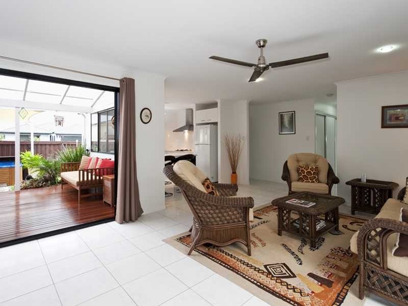 7 RIBBONWOOD ST, Sippy Downs QLD 4556