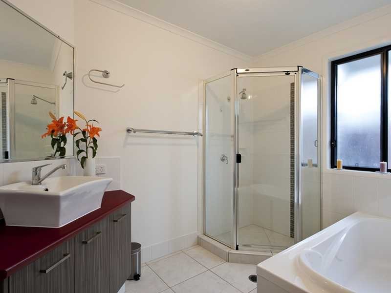 7 RIBBONWOOD ST, Sippy Downs QLD 4556