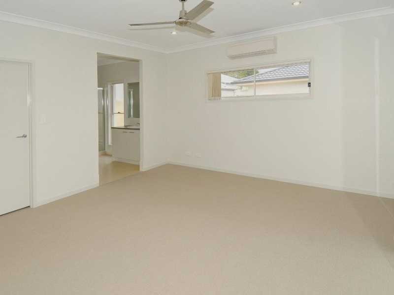 3 White Oak Street, Sippy Downs QLD 4556
