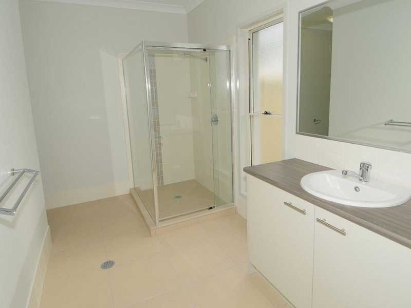 3 White Oak Street, Sippy Downs QLD 4556