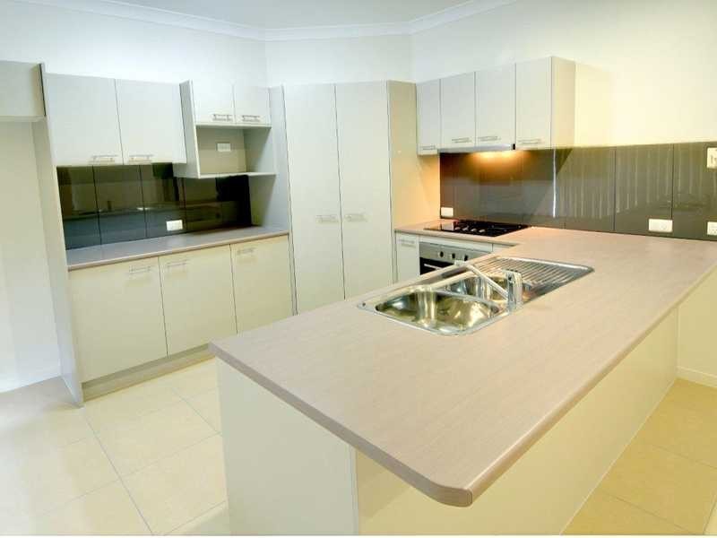 9 White Oak Street, Sippy Downs QLD 4556