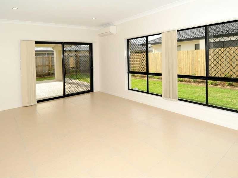 9 White Oak Street, Sippy Downs QLD 4556