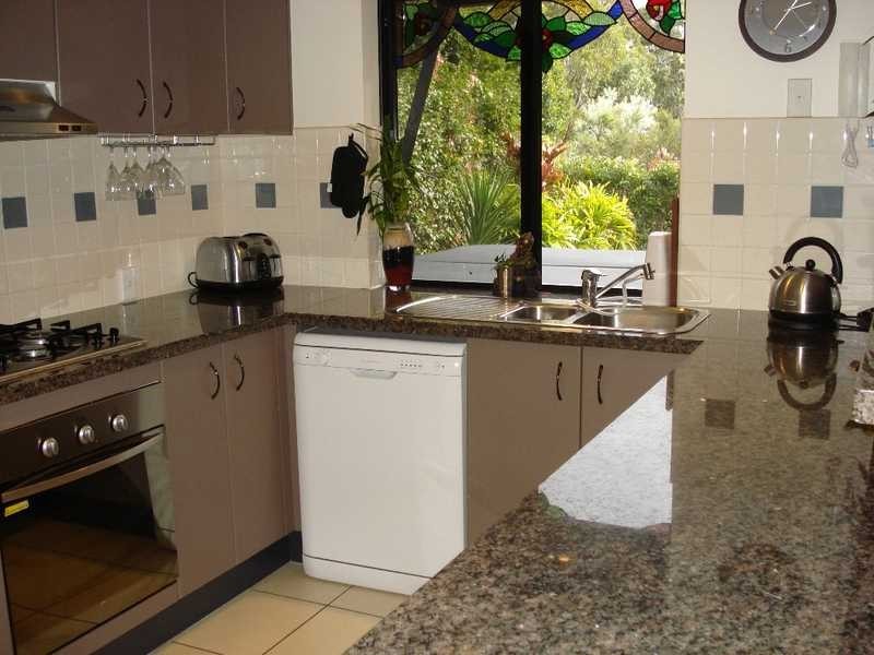 20/2 lakehead Dr, Sippy Downs QLD 4556