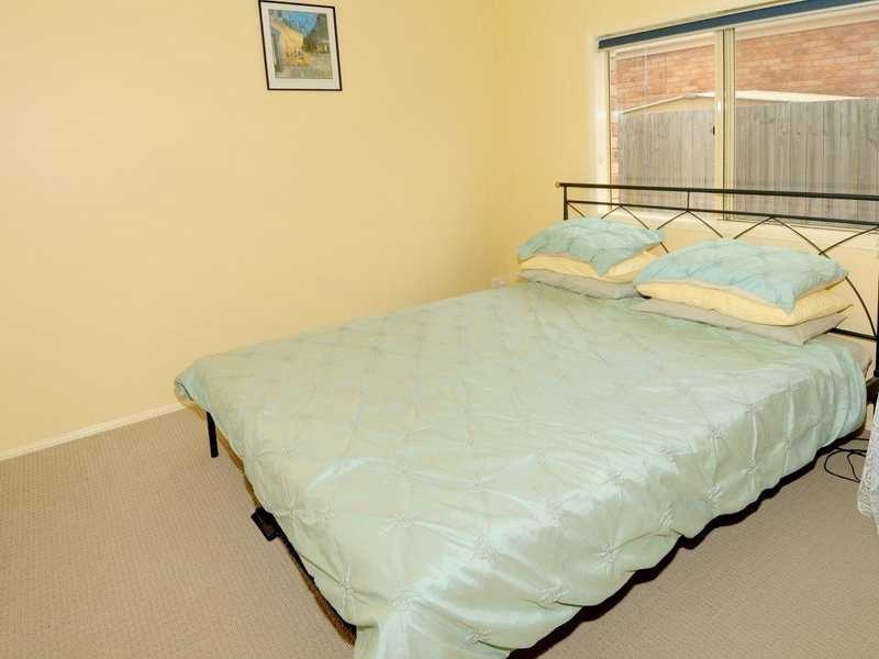 16 CHESTERTON CR, Sippy Downs QLD 4556