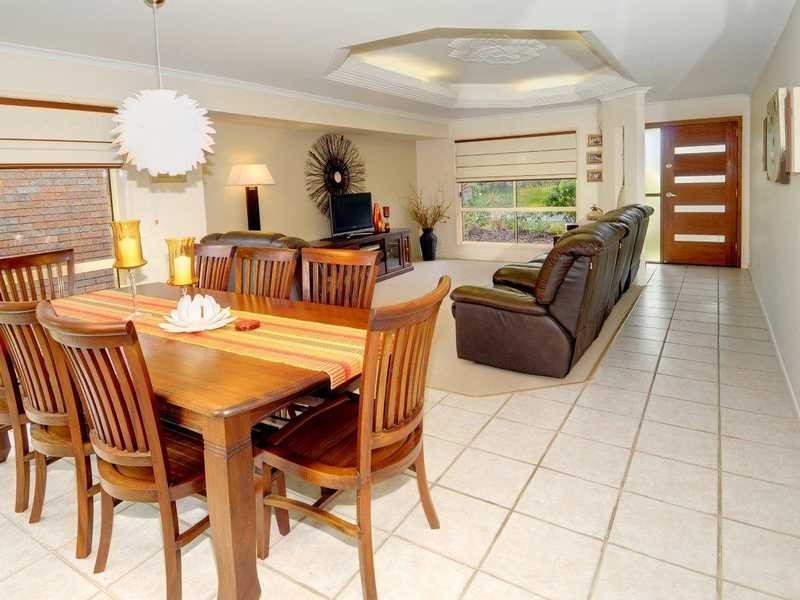 8 Beaverbrook Cct, Sippy Downs QLD 4556