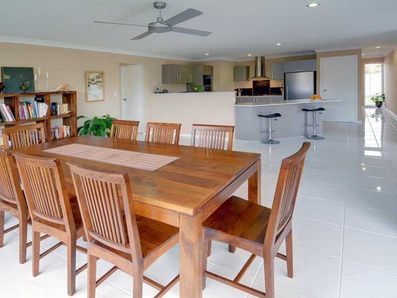 5 TOLMAN ST, Sippy Downs QLD 4556