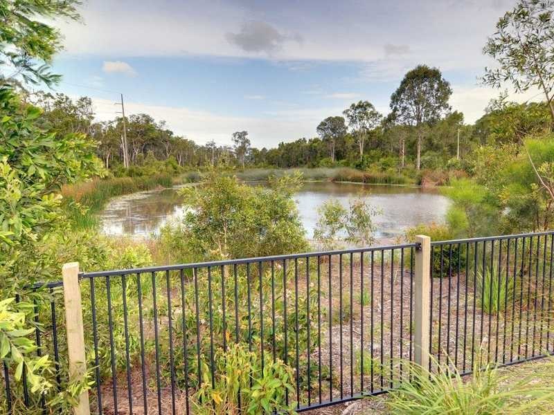 23 Wisteria Cr, Sippy Downs QLD 4556