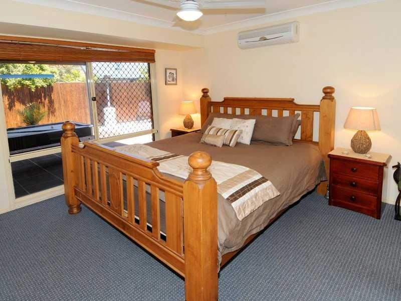 18 STATESMAN CCT, Sippy Downs QLD 4556