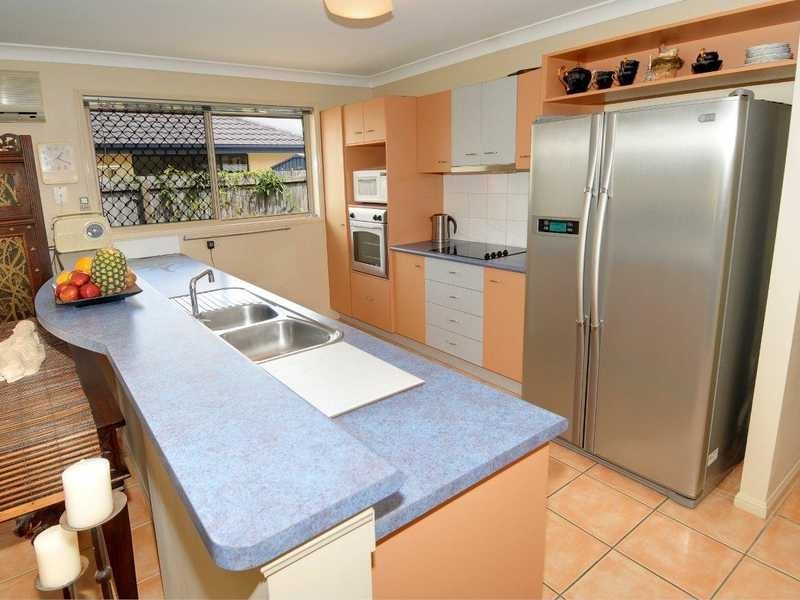 32 DORIAN CR, Sippy Downs QLD 4556