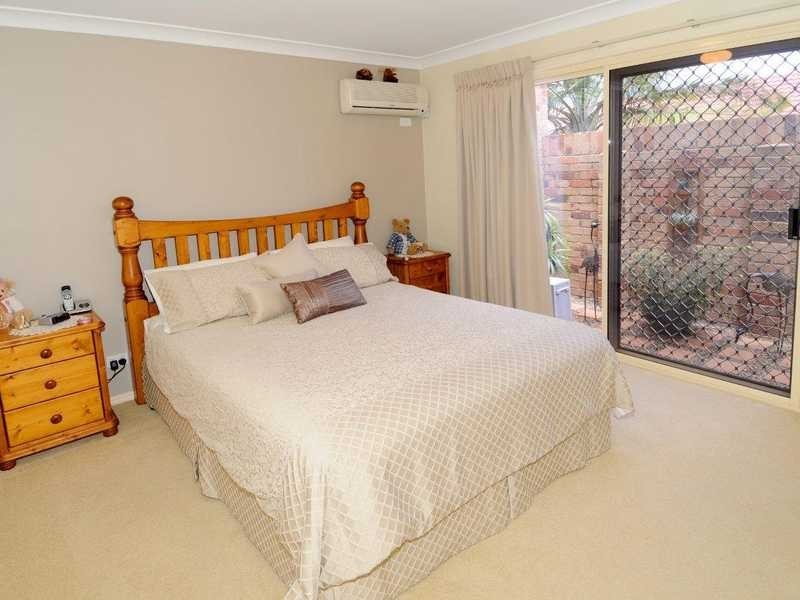 5 Princeton Court, Sippy Downs QLD 4556