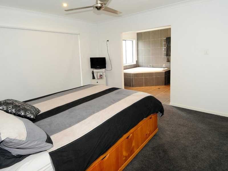 17 Condamine Street, Sippy Downs QLD 4556