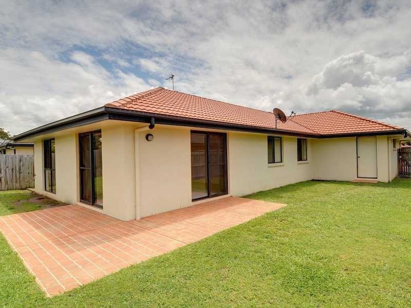 9 LINACRE ST, Sippy Downs QLD 4556