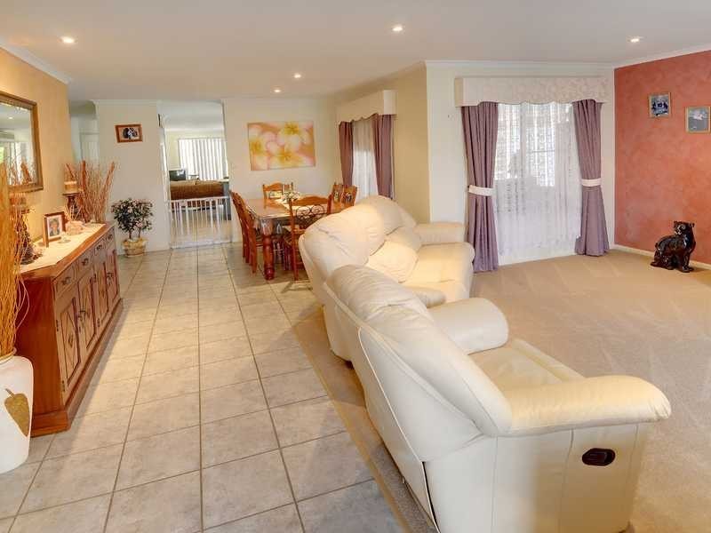 16 Setonhall Court, Sippy Downs QLD 4556