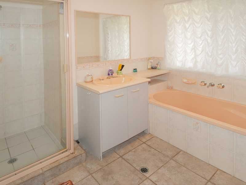 16 Setonhall Court, Sippy Downs QLD 4556