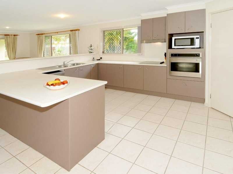 11 Somerville Crescent, Sippy Downs QLD 4556