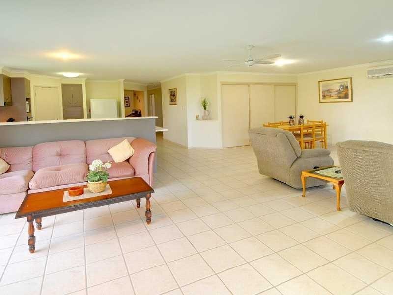 11 Somerville Crescent, Sippy Downs QLD 4556