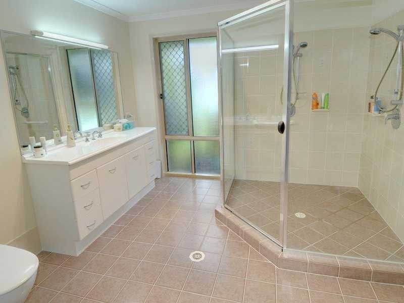 11 Somerville Crescent, Sippy Downs QLD 4556