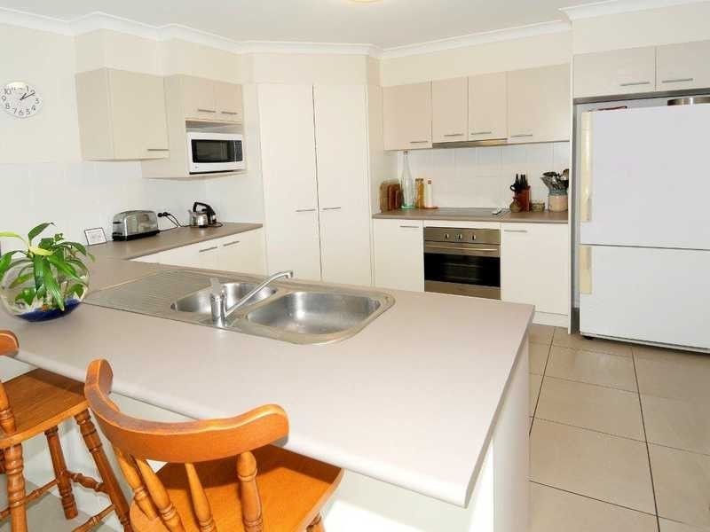 15 LEEA ST, Sippy Downs QLD 4556