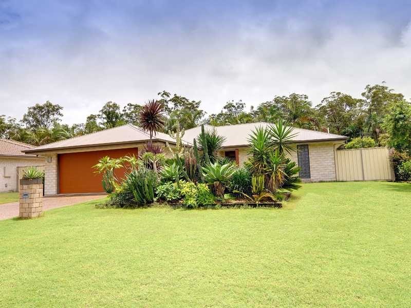 11 Earl Court, Landsborough QLD 4550