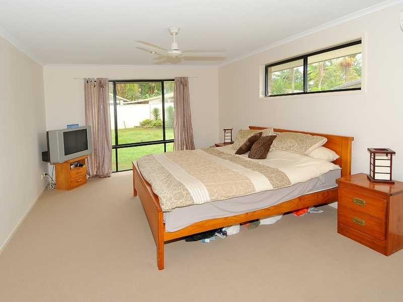 11 Earl Court, Landsborough QLD 4550
