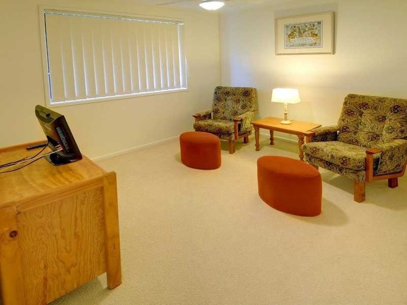 4 WELLMAN CR, Sippy Downs QLD 4556