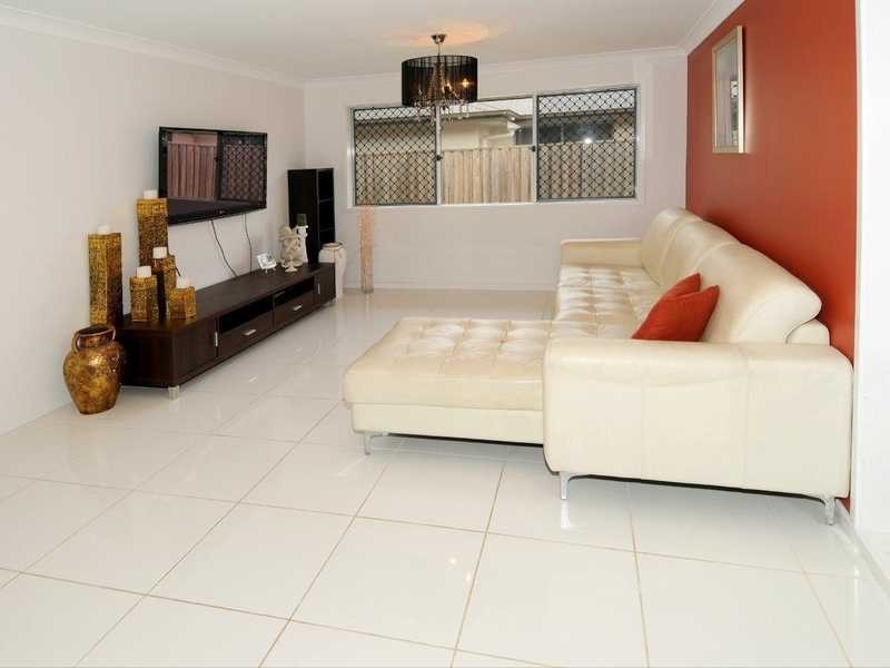 6 DERWENT ST, Sippy Downs QLD 4556