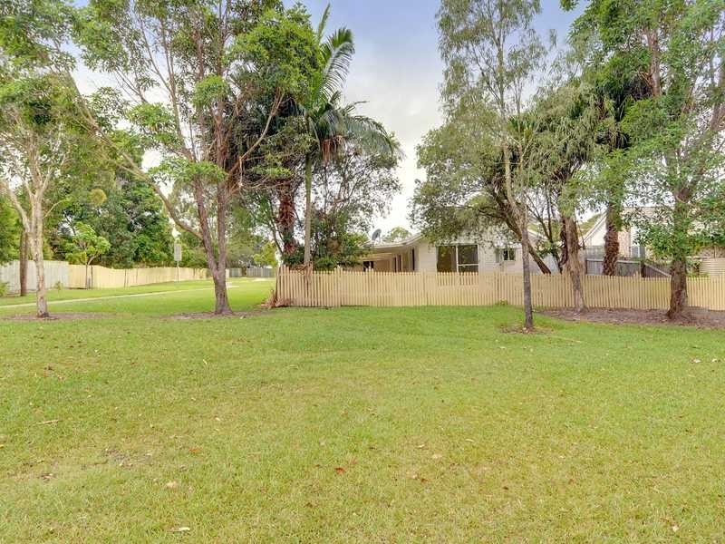 43 Sorbonne Close, Sippy Downs QLD 4556