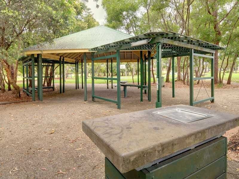 43 Sorbonne Close, Sippy Downs QLD 4556