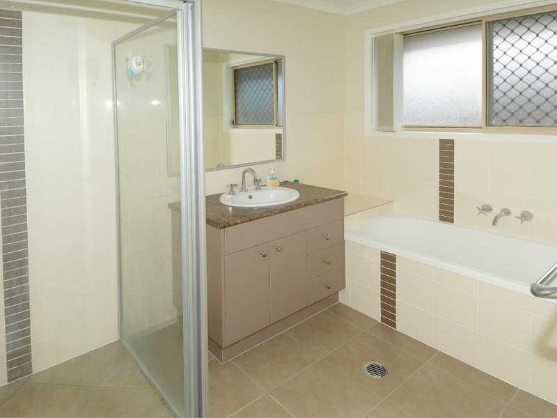 35 Red Cedar Street, Sippy Downs QLD 4556