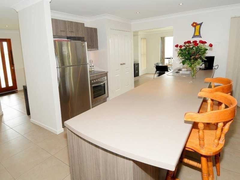 4 Alpinia Street, Sippy Downs QLD 4556