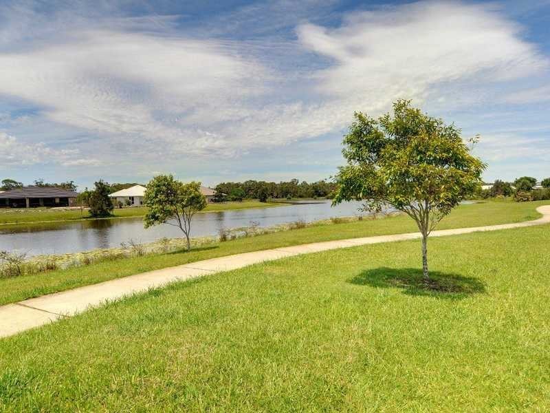 11 Wellman Crescent, Sippy Downs QLD 4556