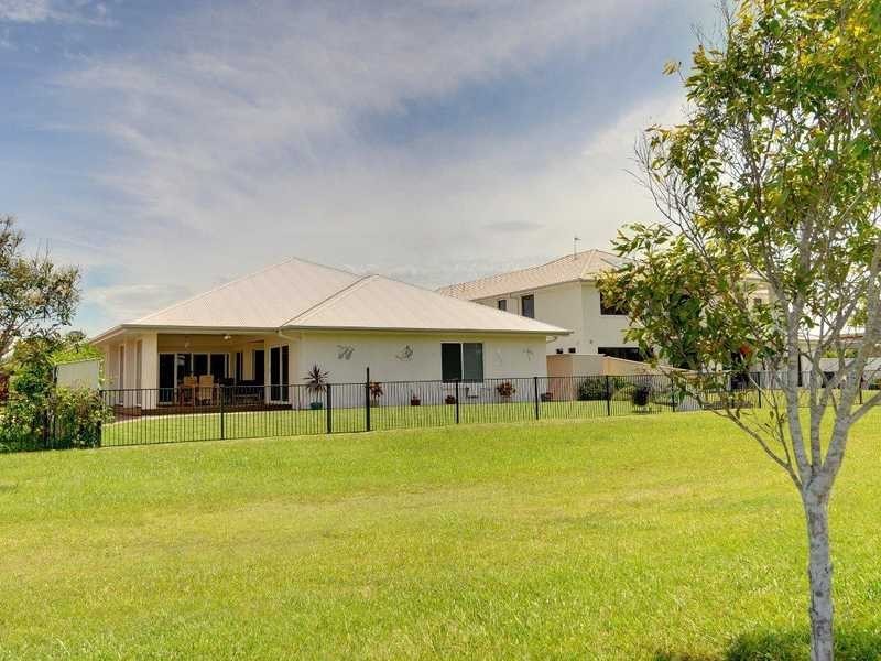 11 Wellman Crescent, Sippy Downs QLD 4556