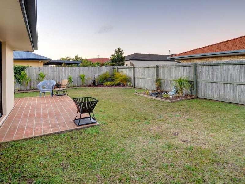 8 Windermere Way, Sippy Downs QLD 4556