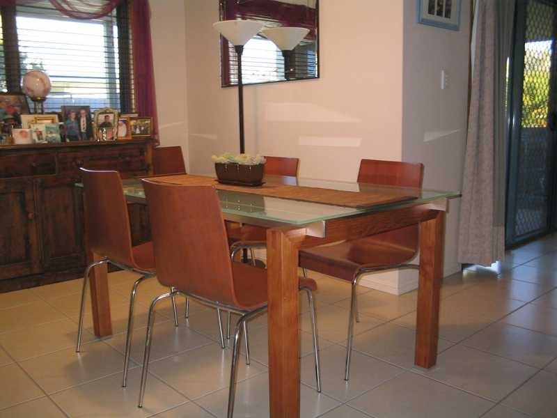 8 Pembroke Crescent, Sippy Downs QLD 4556