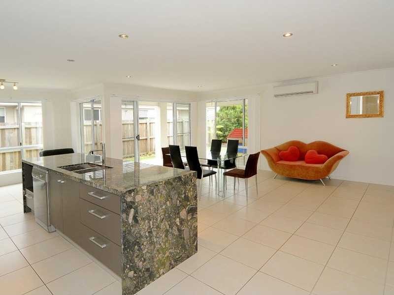 31 Riveroak Way, Sippy Downs QLD 4556