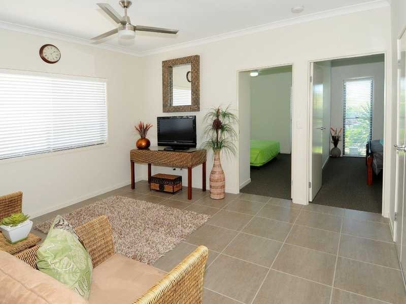 1 Beethoven Circuit, Sippy Downs QLD 4556