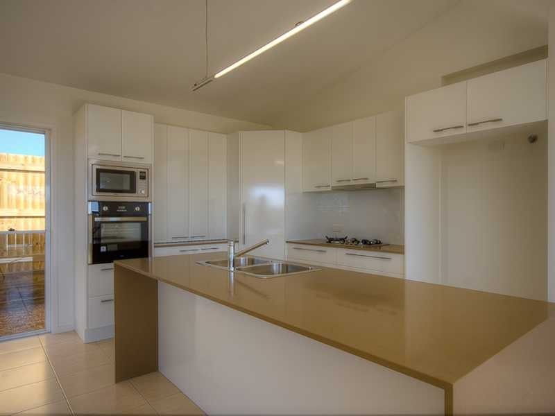 5 Warbler Street, Mountain Creek QLD 4557