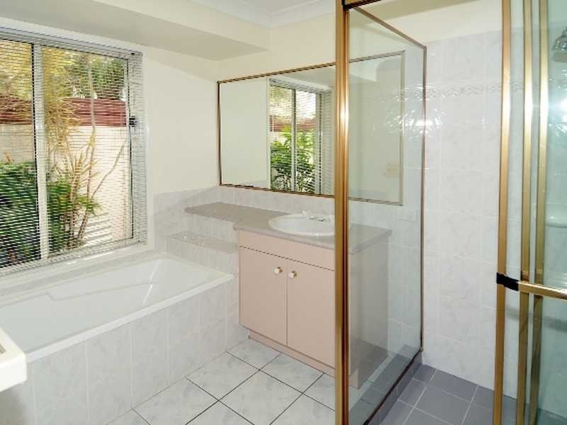 19 James Cook Drive, Sippy Downs QLD 4556