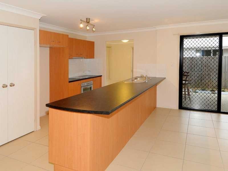 17 Tolman Street, Sippy Downs QLD 4556