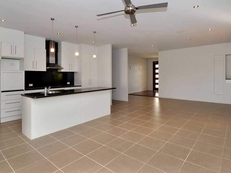 22 Bateman Street, Sippy Downs QLD 4556