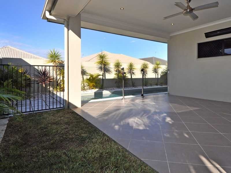 22 Bateman Street, Sippy Downs QLD 4556