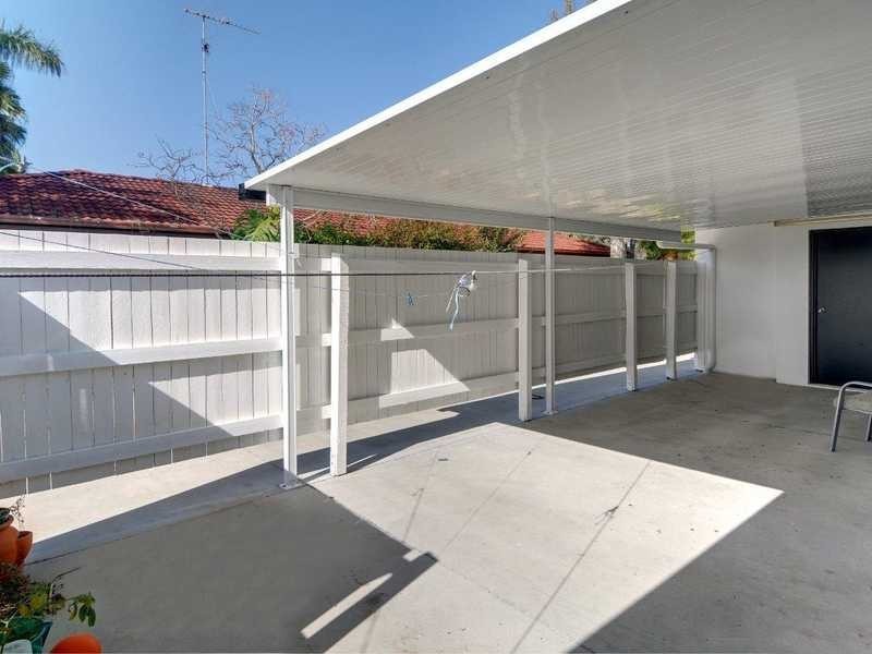 30 Karawatha Drive, Mountain Creek QLD 4557