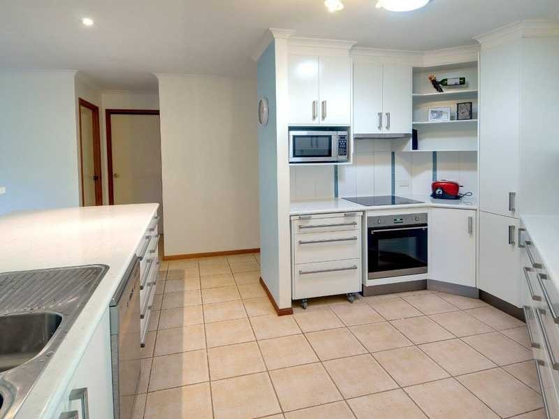 16 Beaverbrook Circuit, Sippy Downs QLD 4556