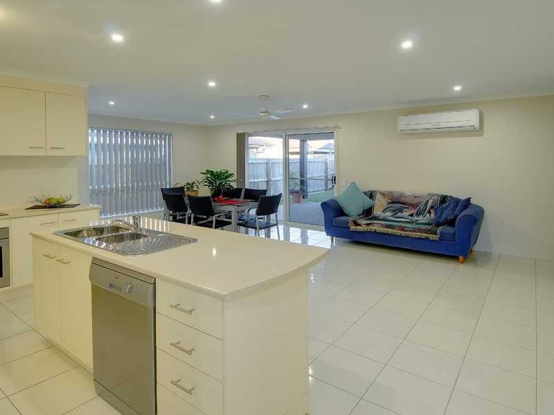 17 Clarence Place, Sippy Downs QLD 4556