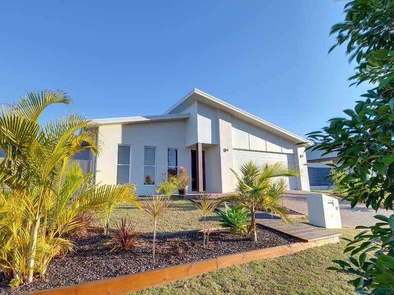 17 Clarence Place, Sippy Downs QLD 4556
